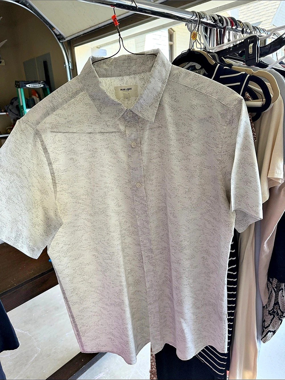 JULIAN & MARK Abstract Short Sleeve Shirt Large Like New
